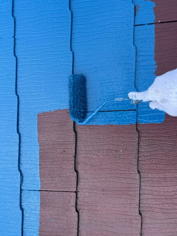 屋根塗装は3回塗り？4回塗り？横浜エリアで長持ちする塗装を行うためには【強化シーラー】